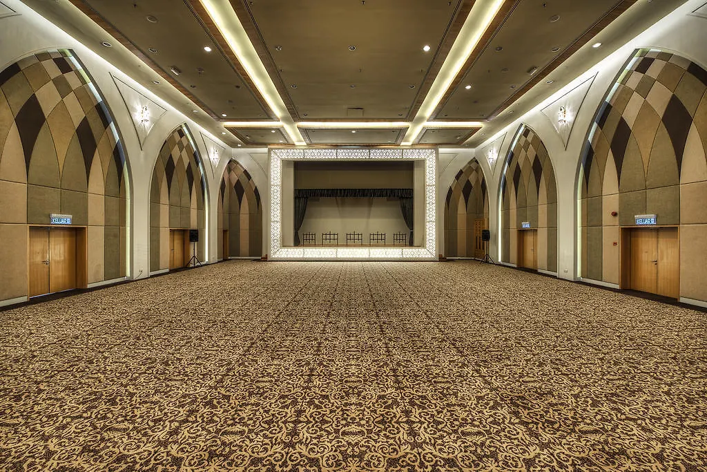 Raia Hotel Kota Kinabalu